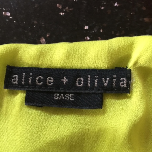 Alice + Olivia Chartreuse Silk Chiffon Blouse - Picture 4 of 4